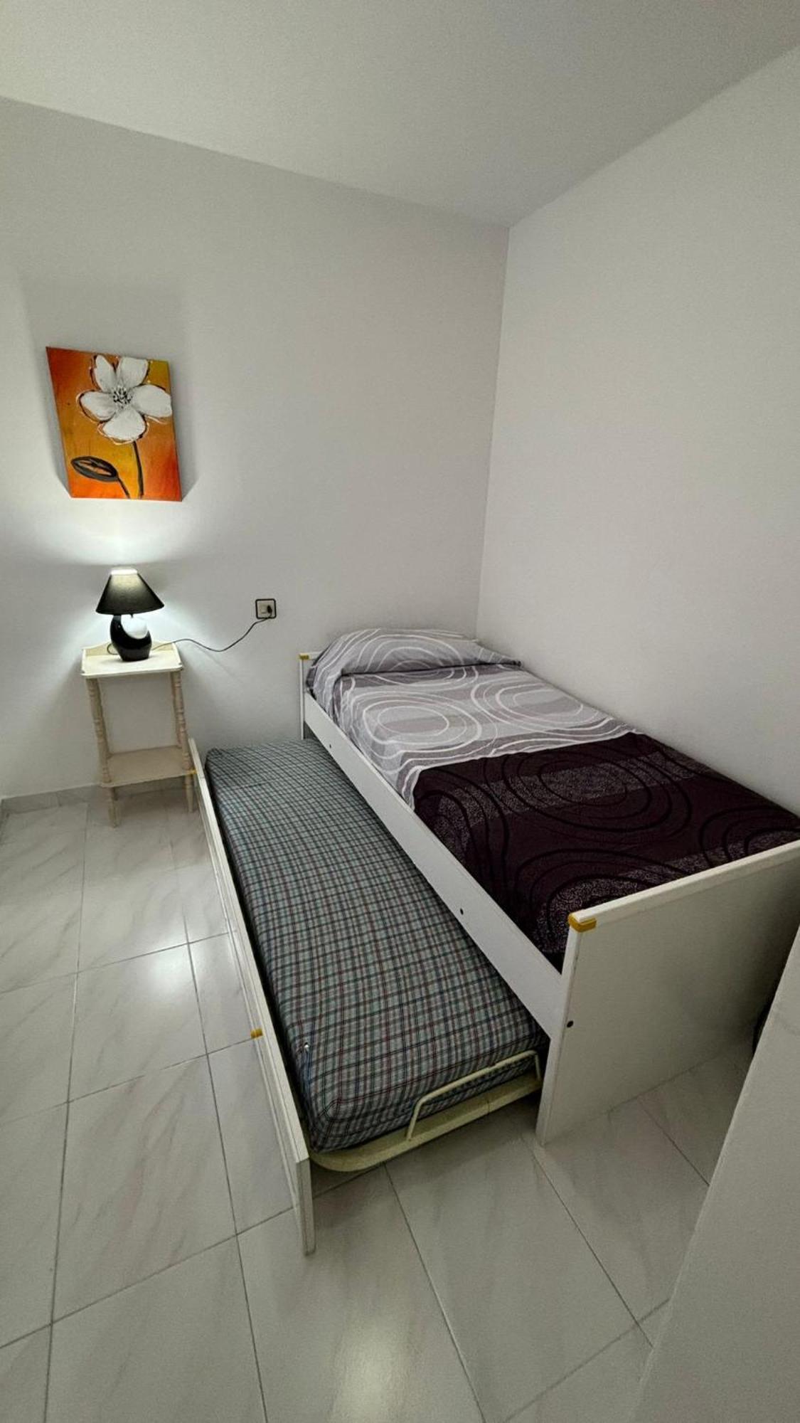 Garbinell 1 2 Apartment Roses Bagian luar foto